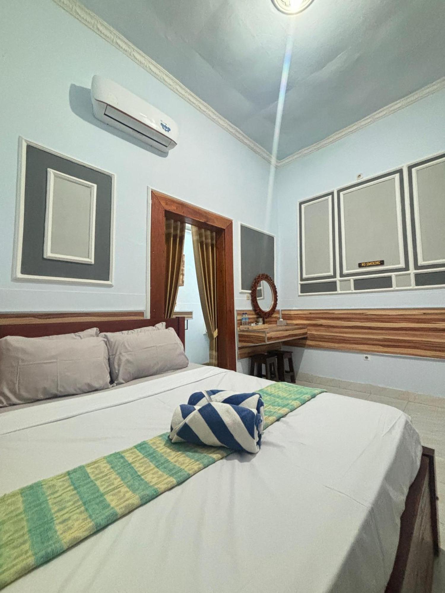Banera Gili Homestay กีลีตราวางัน ภายนอก รูปภาพ