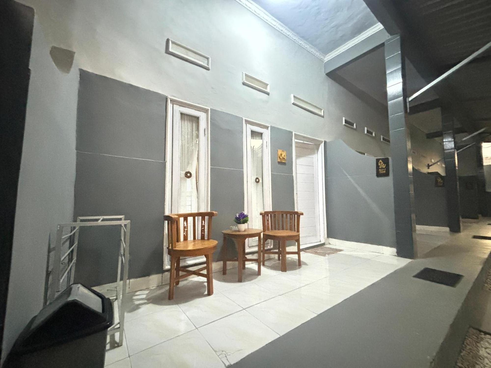 Banera Gili Homestay กีลีตราวางัน ภายนอก รูปภาพ